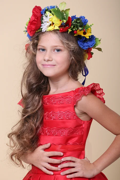 Віночок для дівчинки український