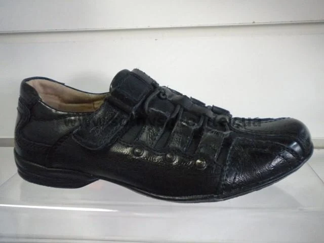 Shoes for a boy DL006-23