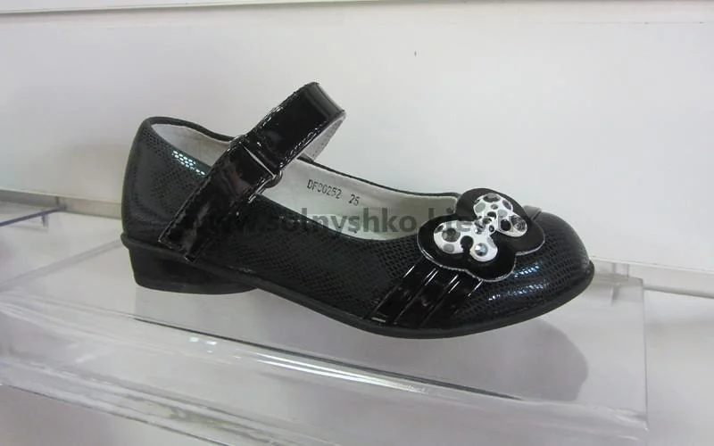 Black girls' shoes 90252