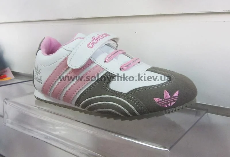 Кросівки для дівчинки ADIDAS 369-2