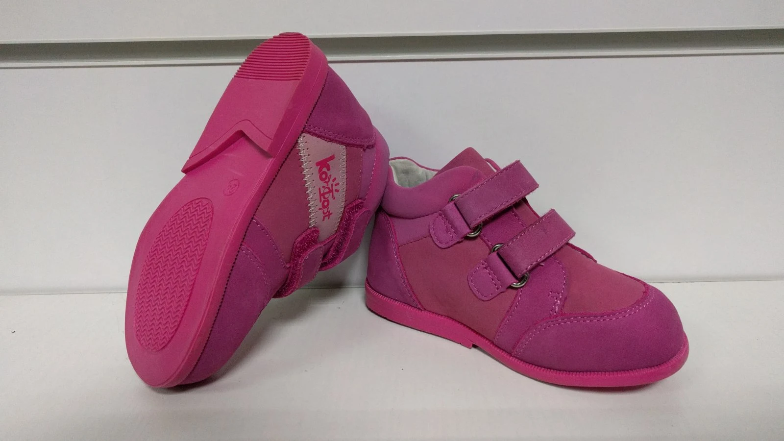 Черевики для дівчинки 2924-35B