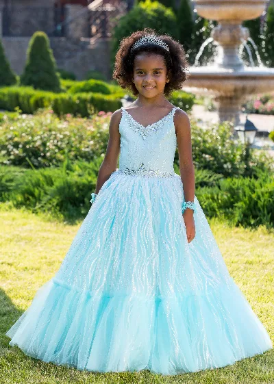 Elegant ball gown for the girl 11759