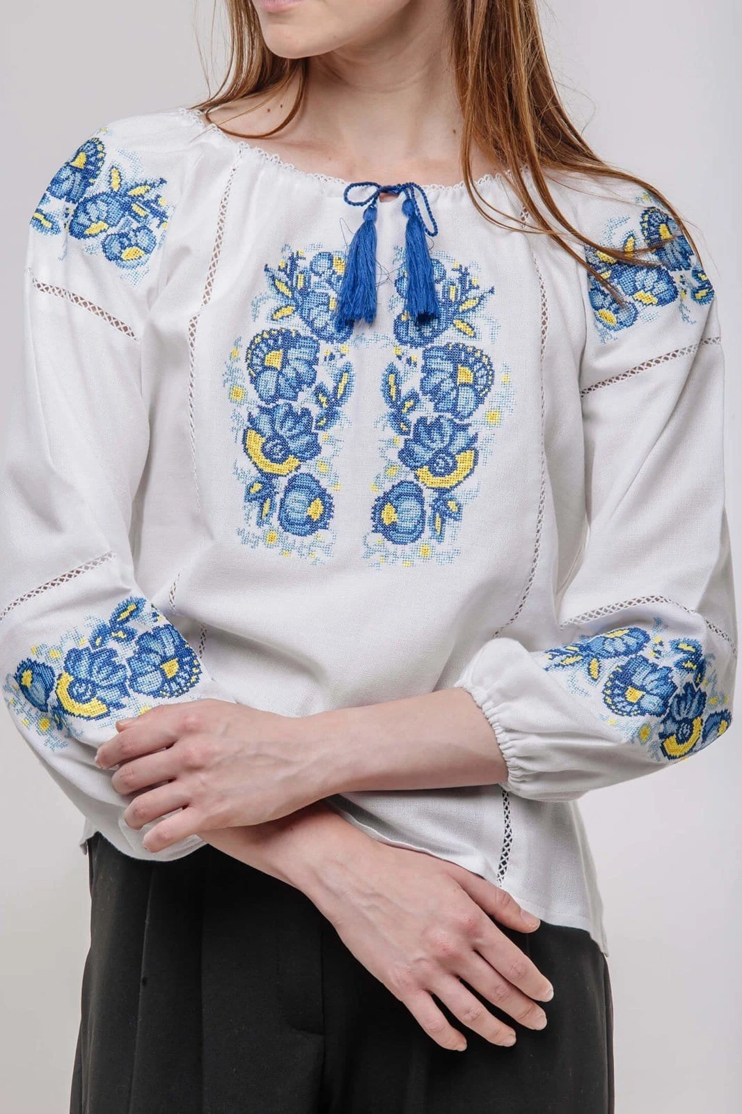 Вишиванка Півонія