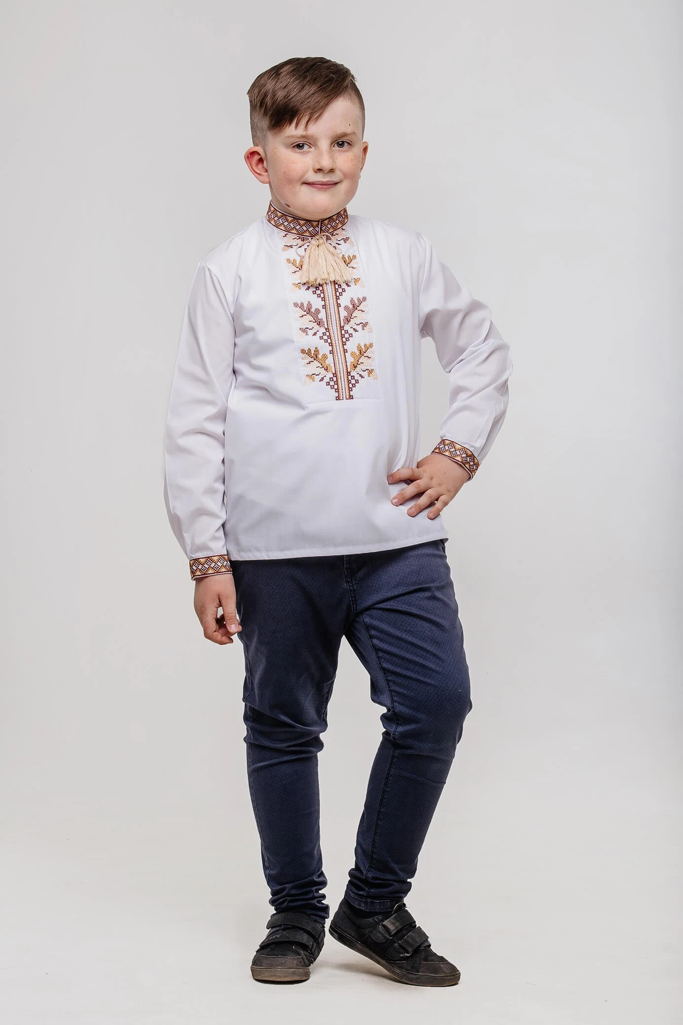 Vyshyvanka Oak Grove Cotton/Polyester