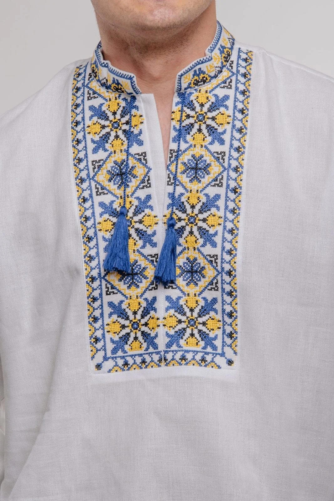 Вишиванка Лілія