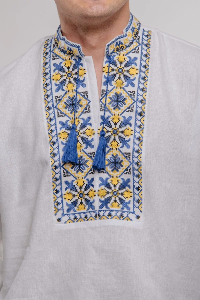 Вишиванка Лілія