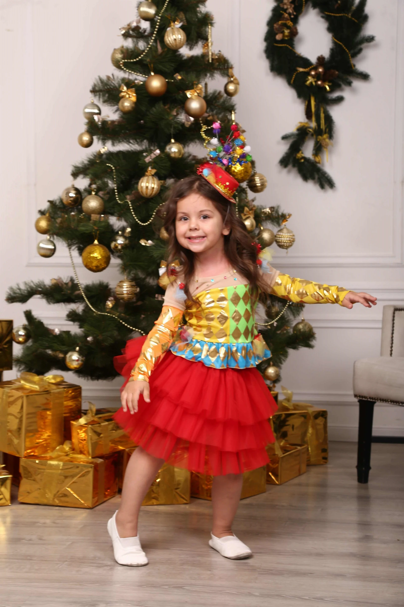 Carnival costume: Cracker, Candy, Spark, or Firework