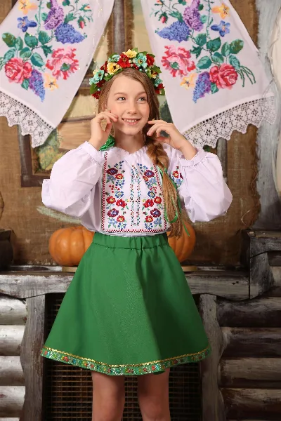 Карнавальний костюм Українка 3