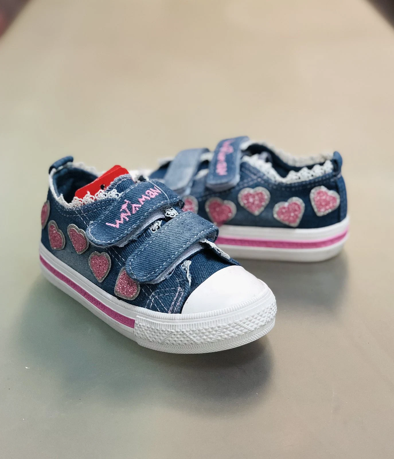 Sneakers for the girl Heart 6017-11