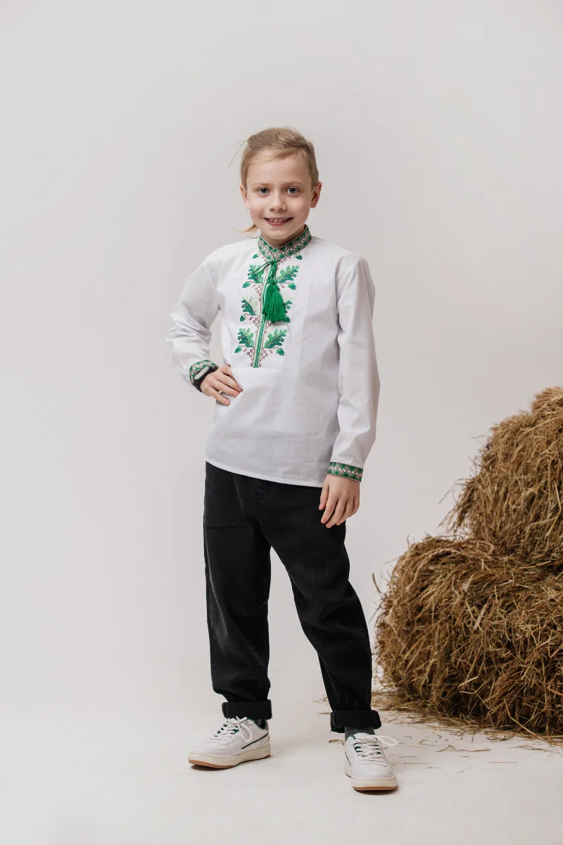Vyshyvanka Oak Grove Cotton/Polyester