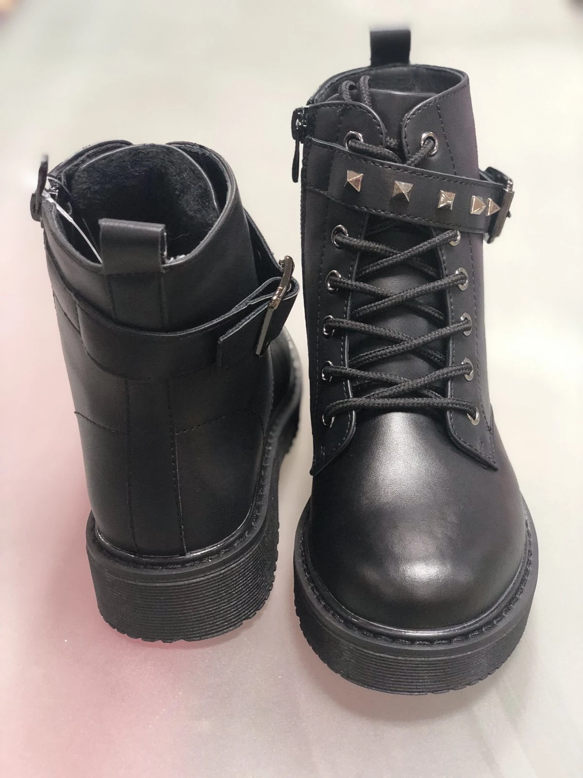 Черевики R565656342BK