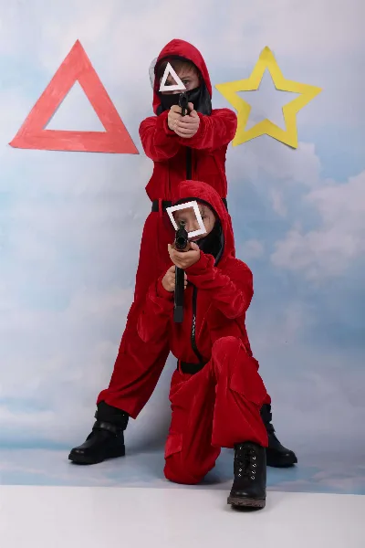 Squid Game Carnival Costume: Red Guard Uniform