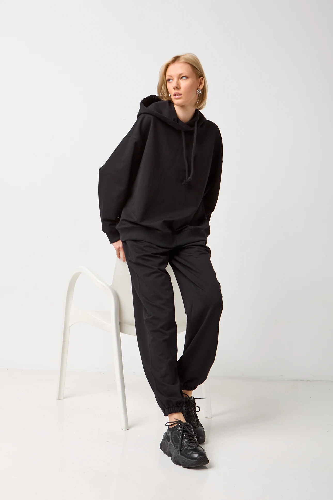 Tracksuit Ateynis black