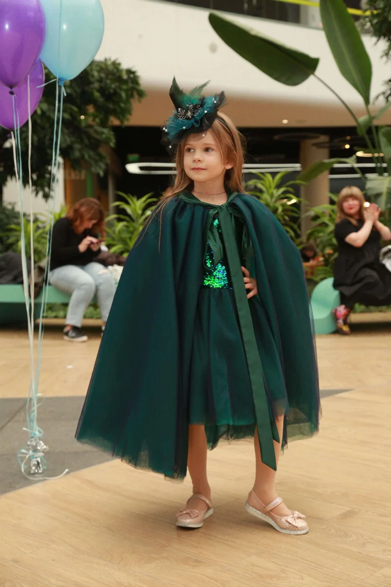 Emerald Glow Witch Costume