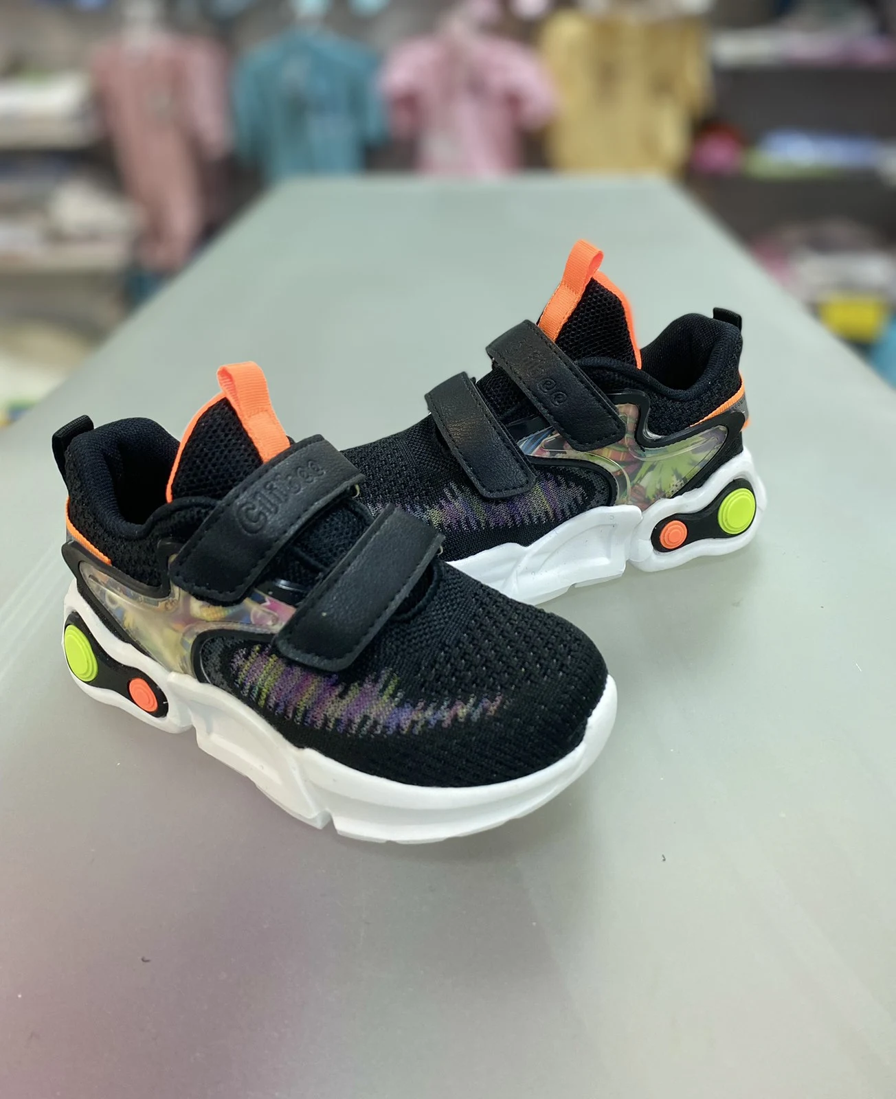 Кросівки black-orange E-53