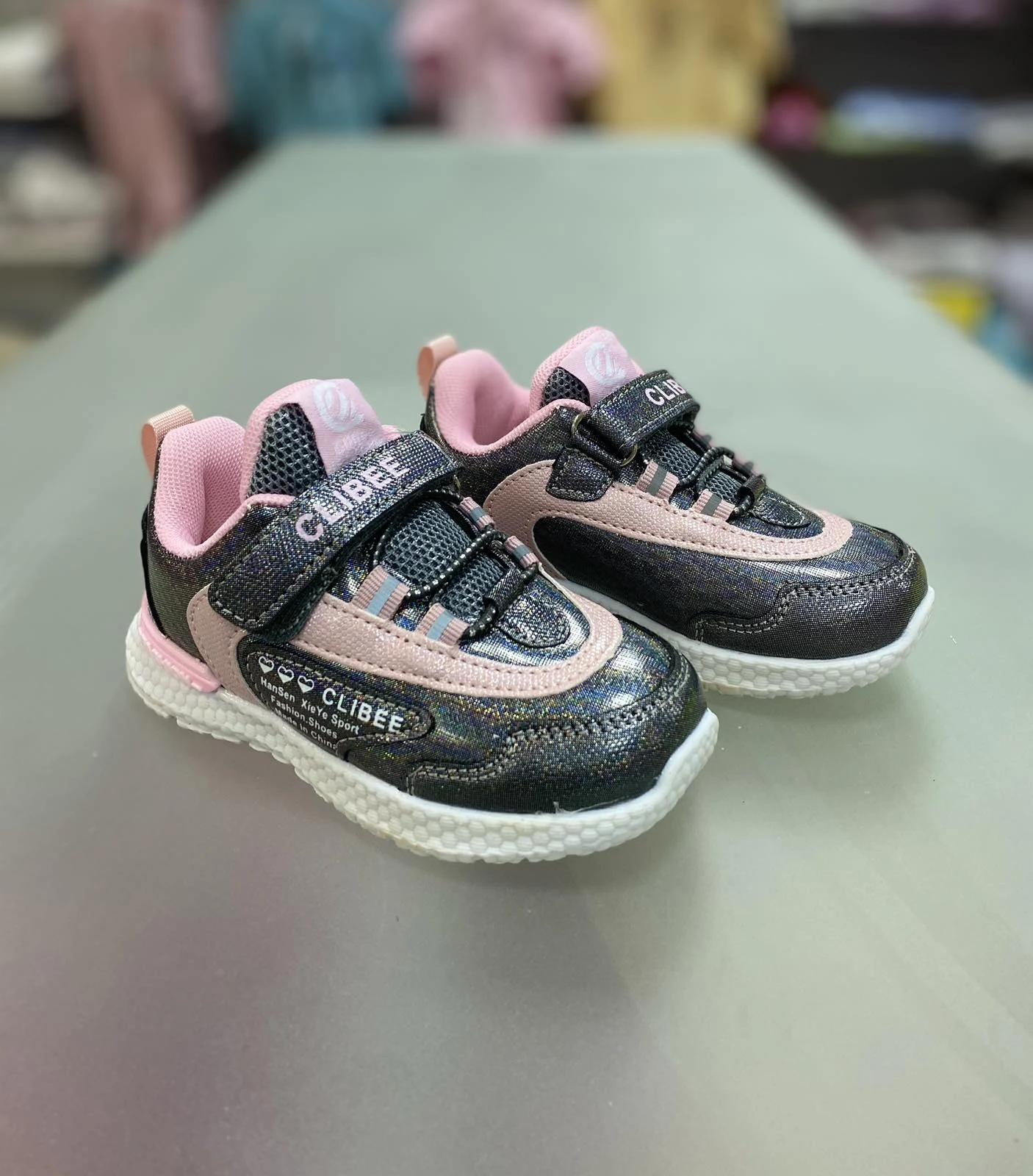 Кросівки gun-pink E139