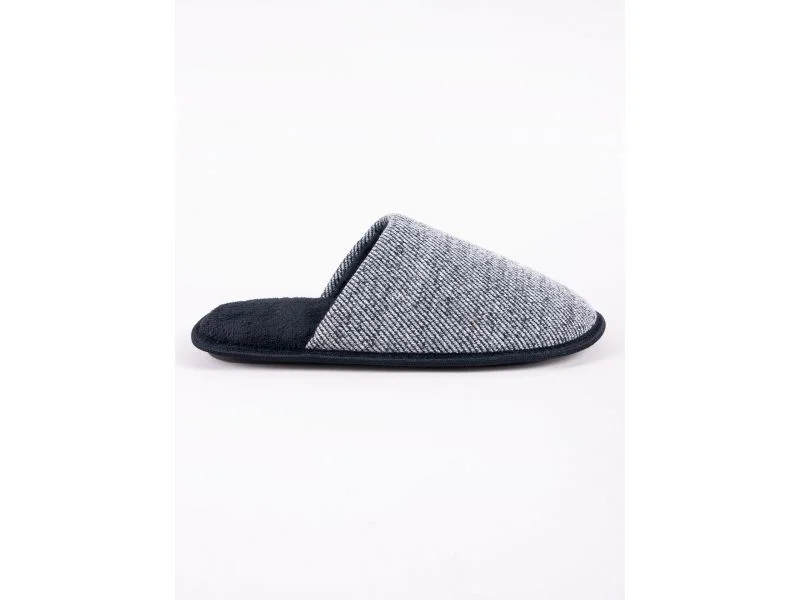 Кімнатні тапочки black OKL-0104F Yoclub