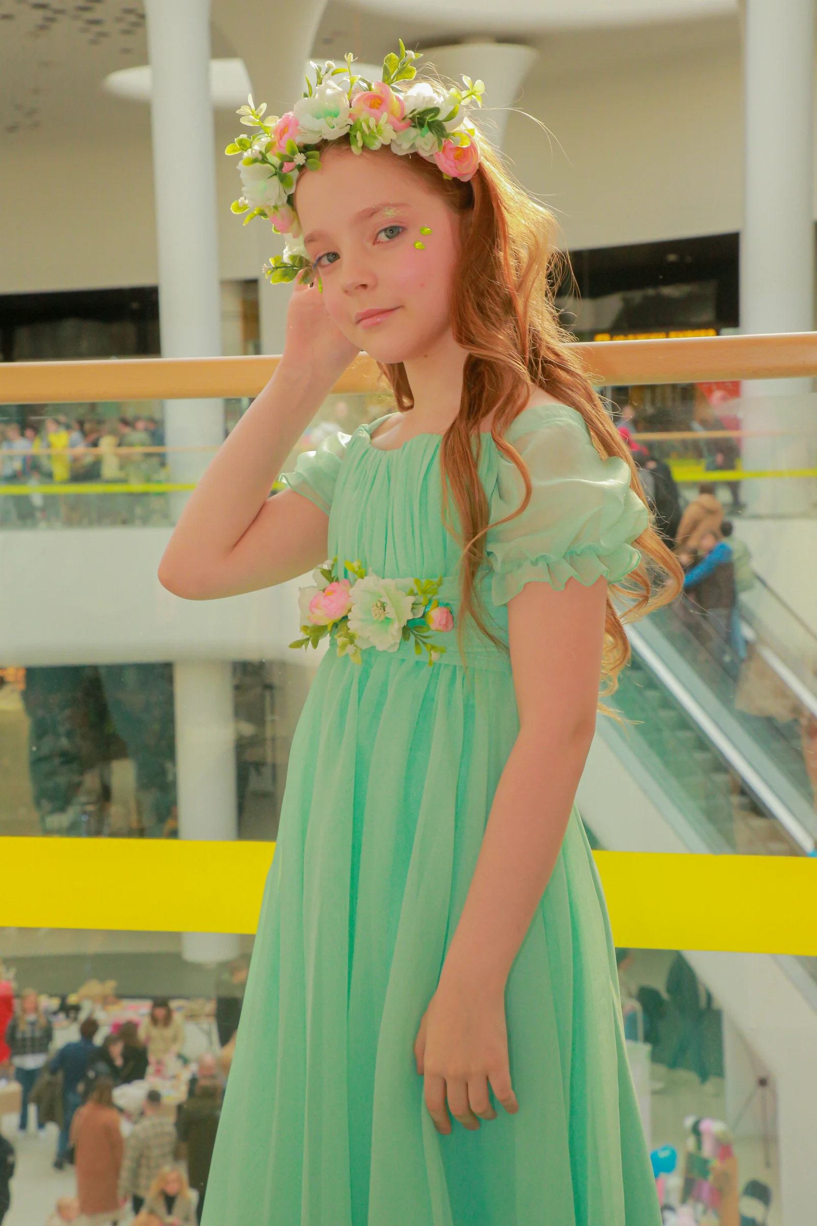 Carnival costume Spring mint from Sonechko with handmade wreath