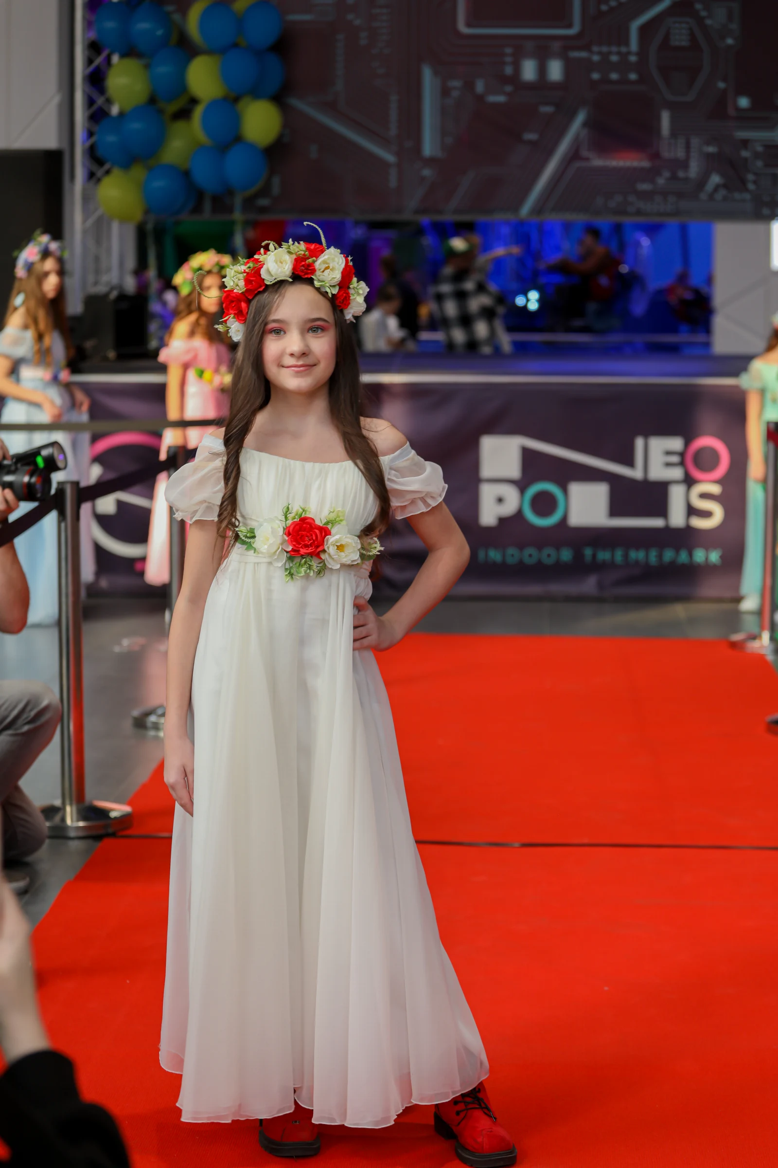 Carnival costume Spring white from Sonechko with handmade wreath