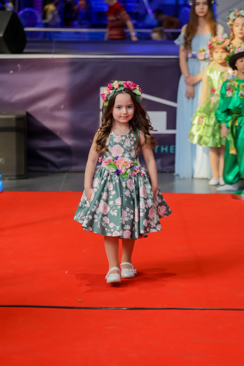 Floral Spring costume by Sonechko with a handmade wreath