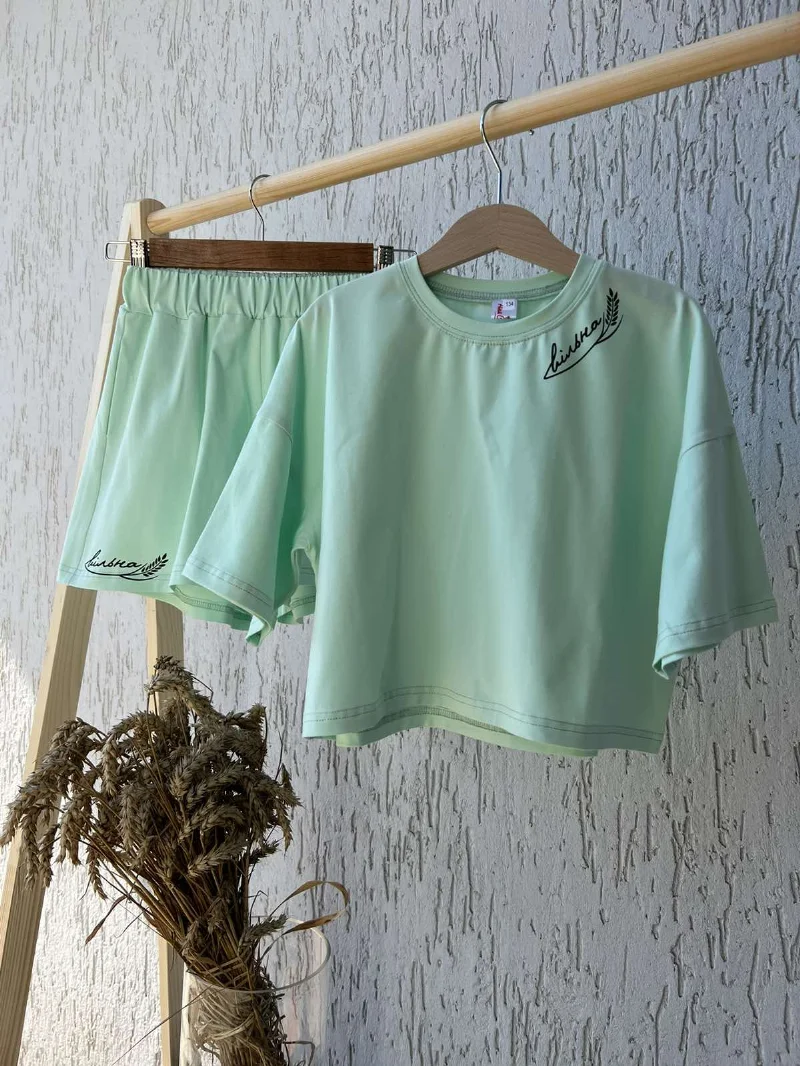 T-shirt and shorts set 'Free' mint
