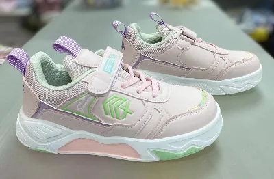 Кроссовки розовые 3102-11