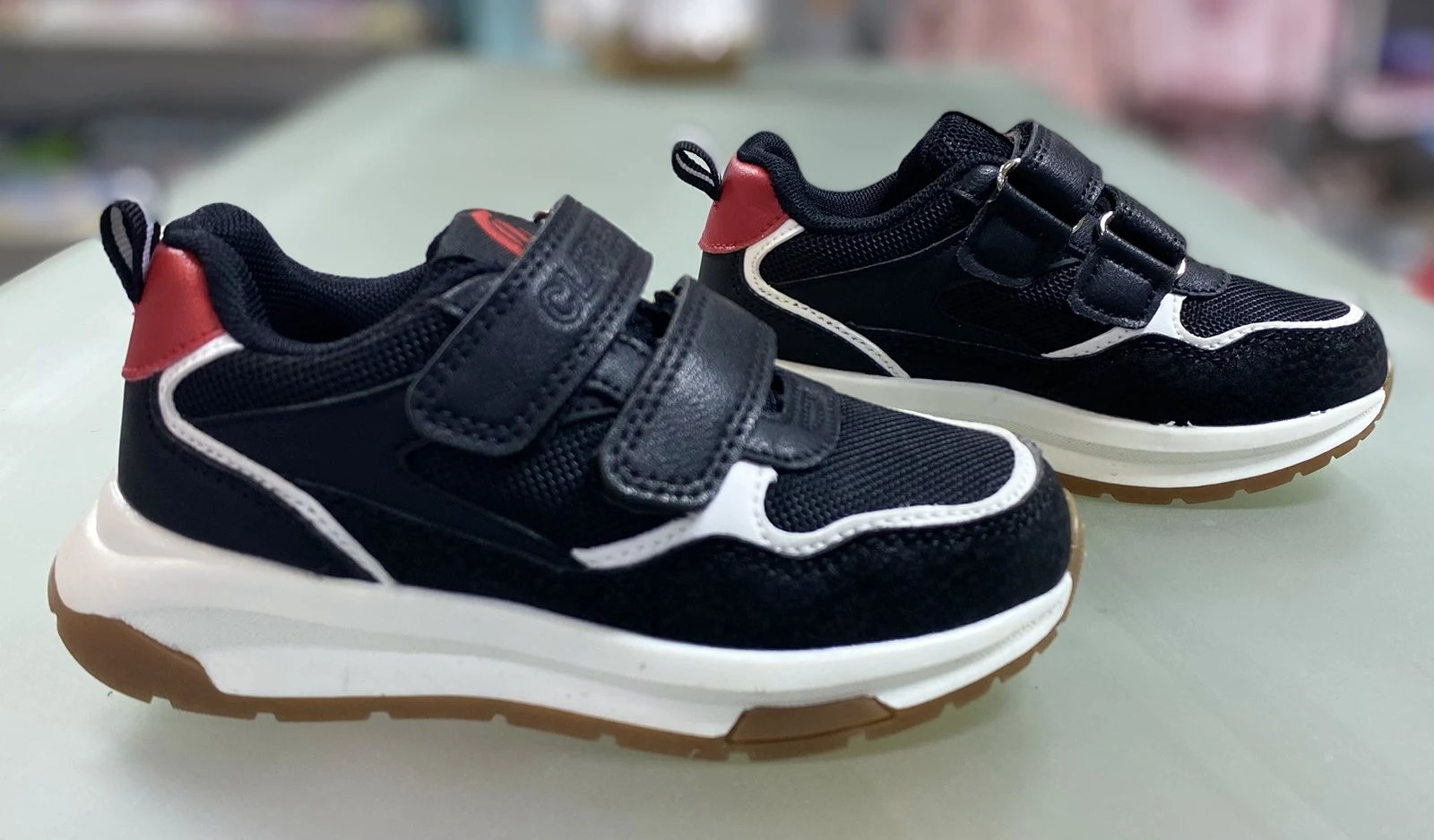 Кросівки EB303 black/red