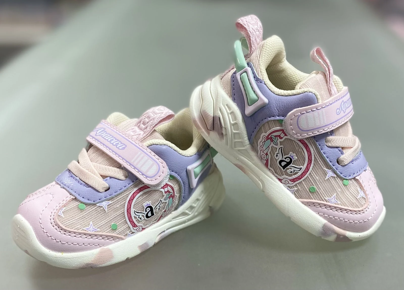Кросіввки Q926 pink