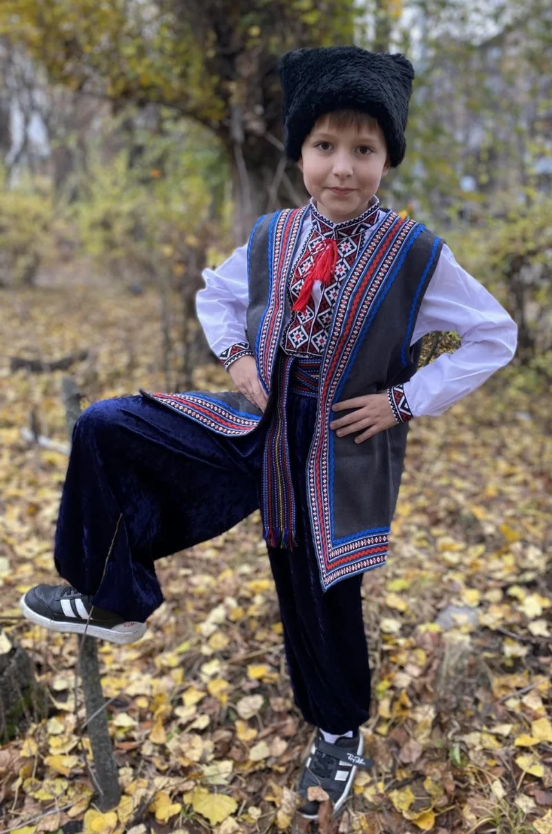 Костюм Гуцул Колядник Андрій українець Козак