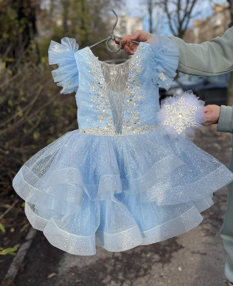 Нарядна сукня Блиск блакитна Сніжинка Лялька