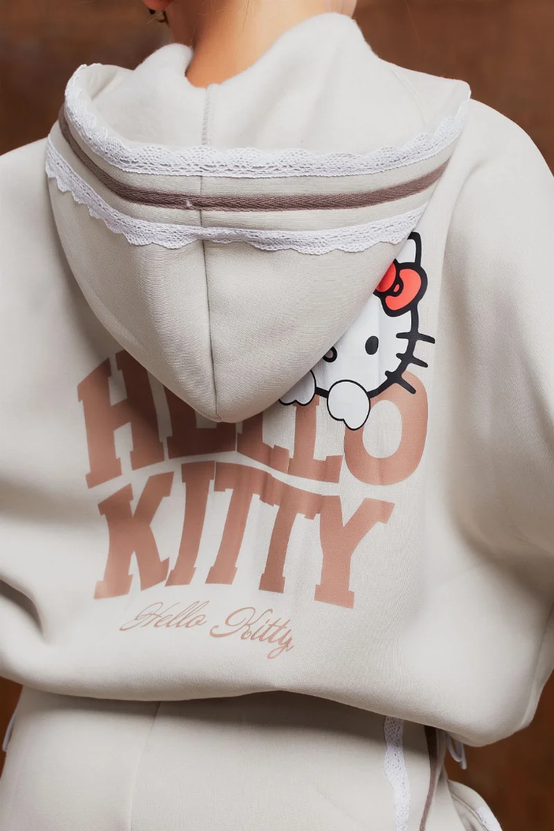 Костюм Китти