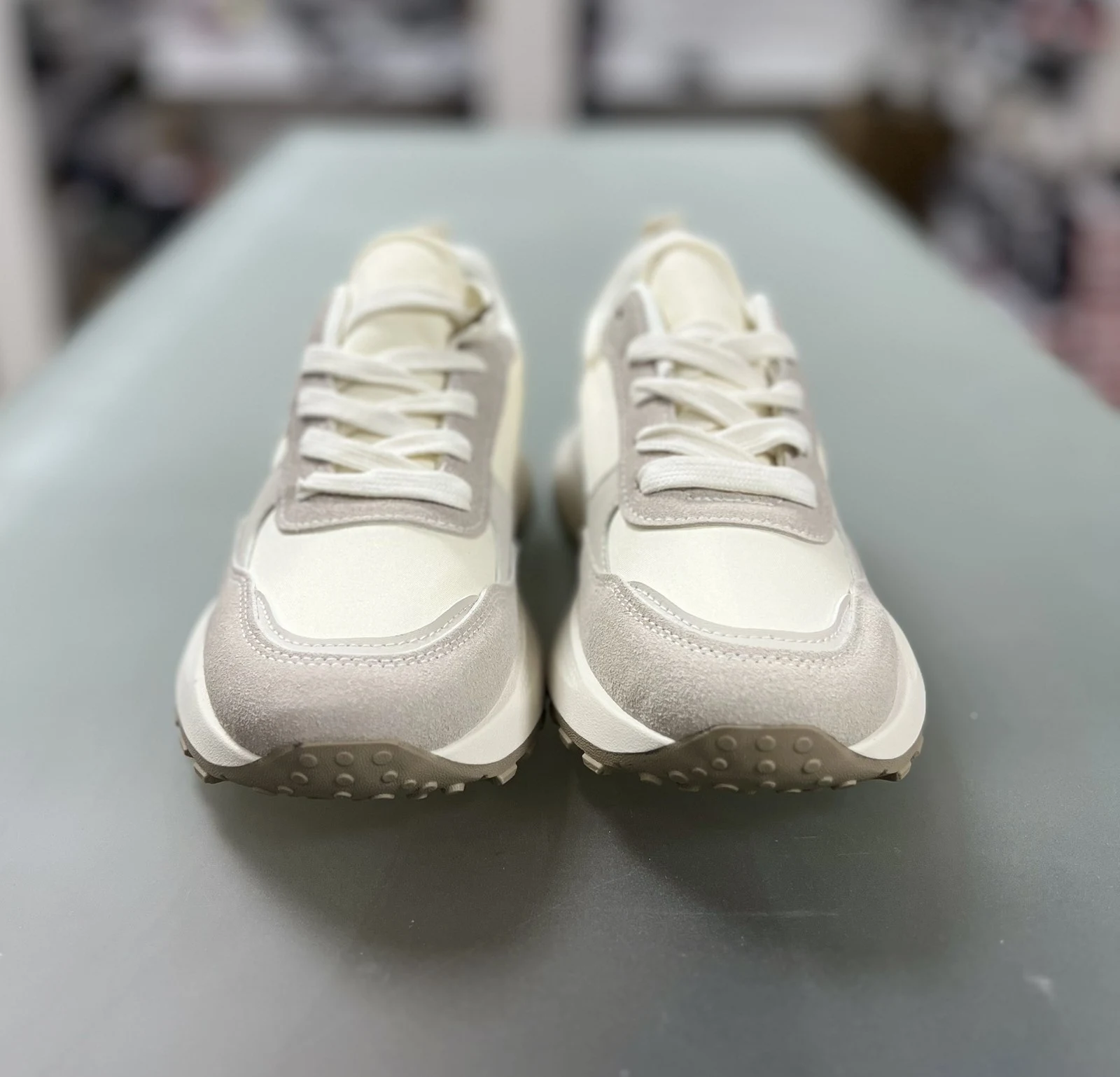 Кросівки BEIGE Y2509R SHOSHO