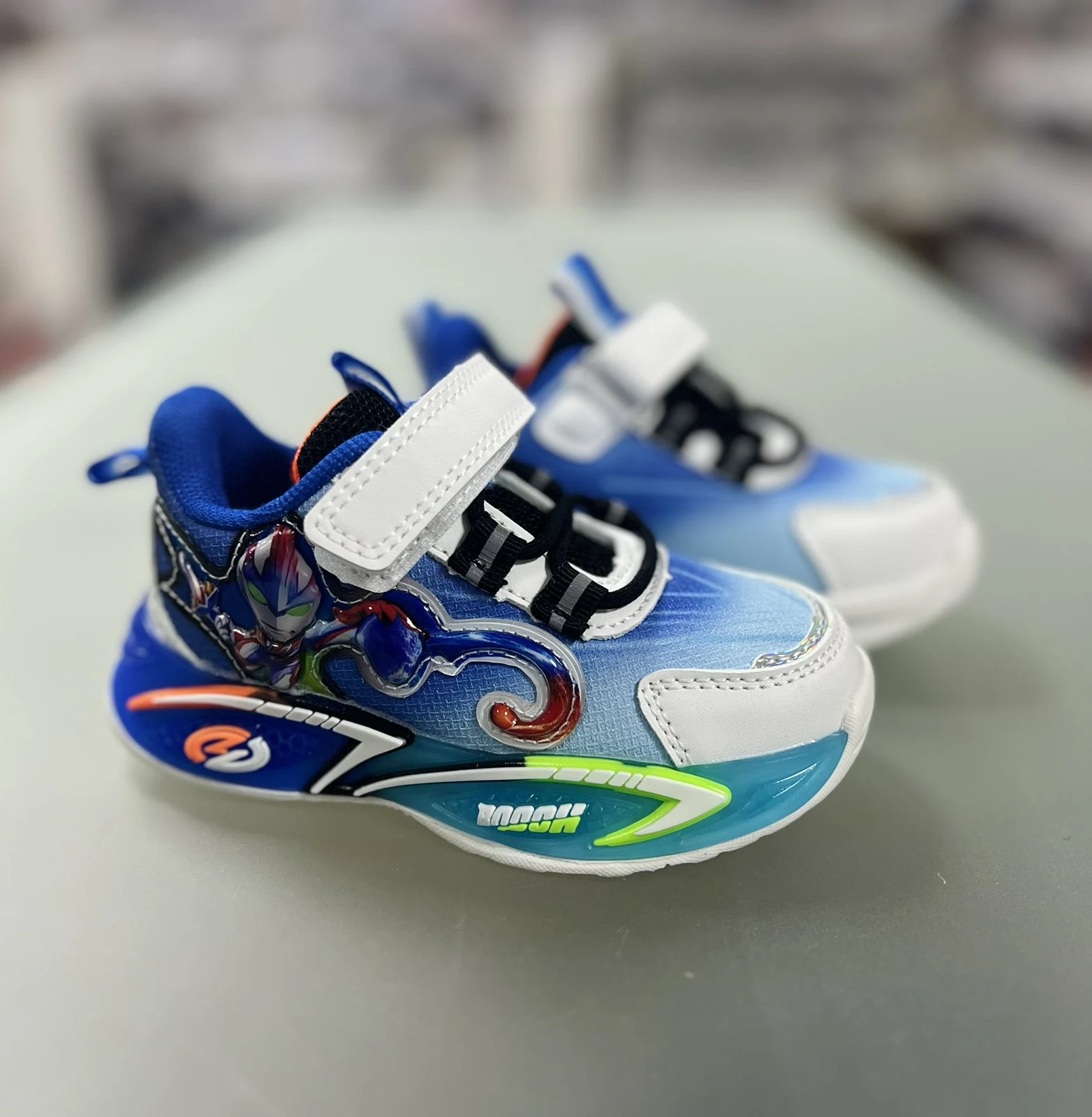 White/blue sneakers EA670
