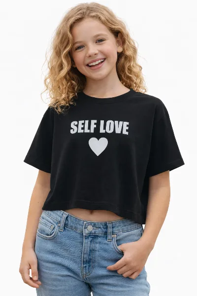 Футболка чорна Self love