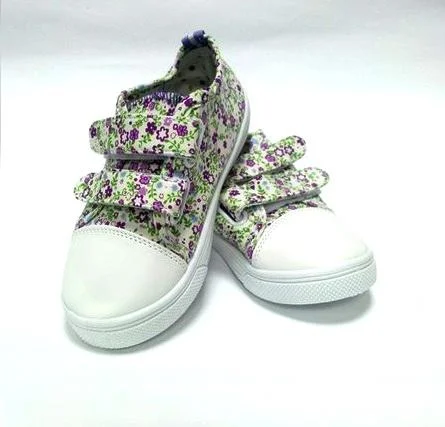 Sneakers for the girl of DK769