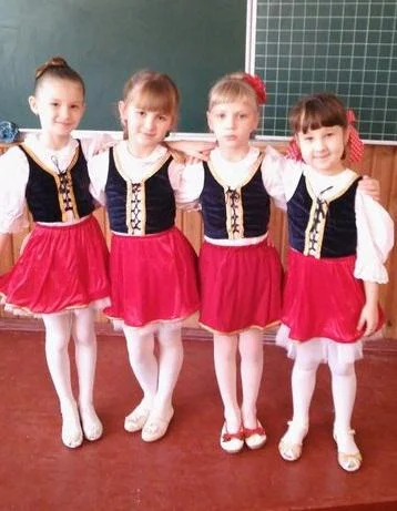 Italian National Costume for Girls