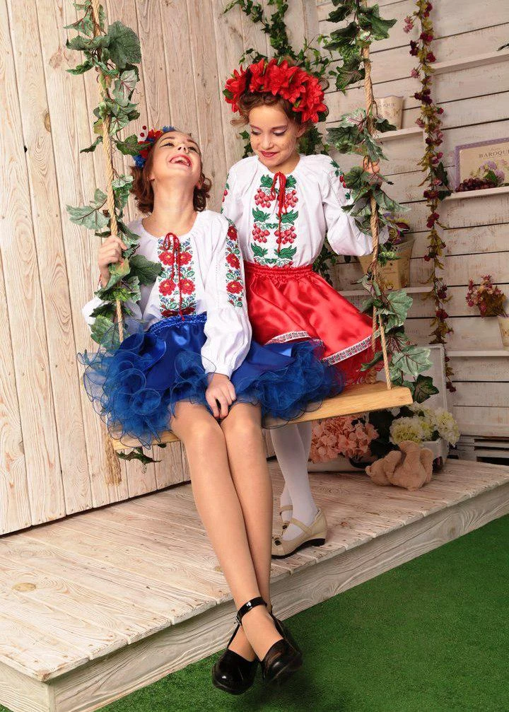 Карнавальний костюм для дівчинки Українка (український костюм для дівчинки)