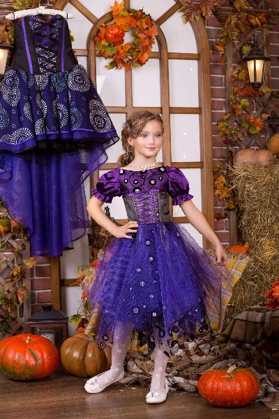 Carnival costume for a girl Witch - The Witch Girl 9700