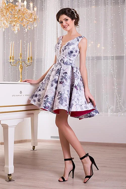 Вечірня сукня V8703