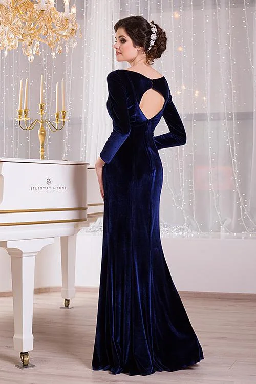 Вечірня сукня V8720