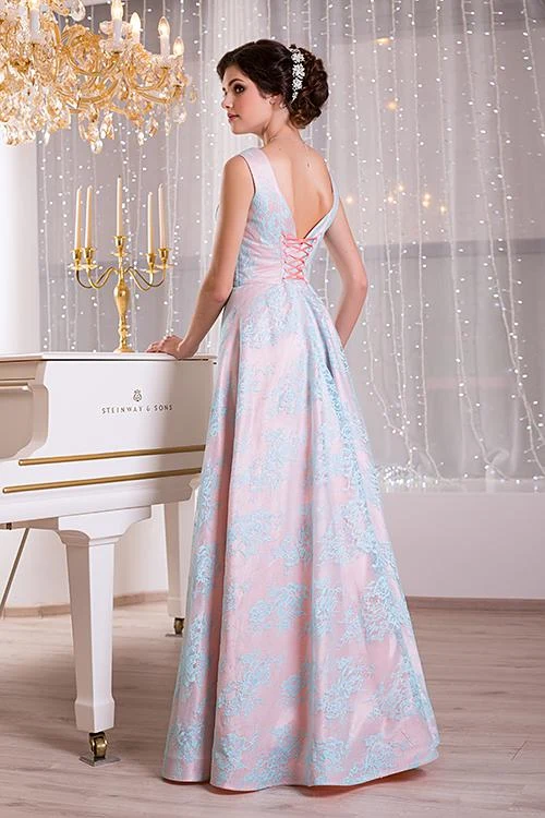 Вечірня сукня V8747