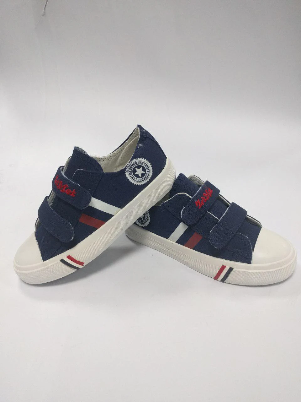 Low-top sneakers for boys and girls 53086-2