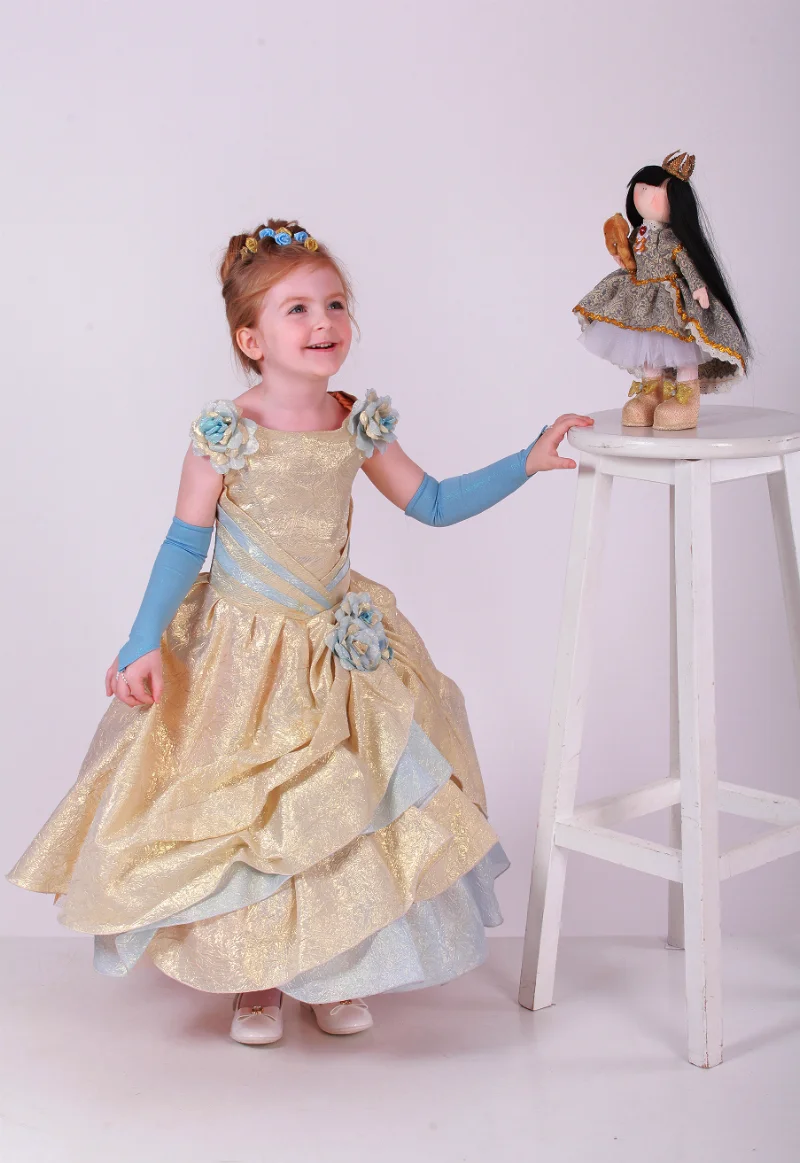 Rental Elegant dress for girls Queen Taya gold