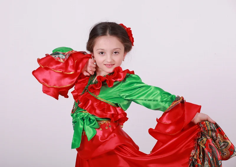 Карнавальний костюм для дівчинки Циганка Вікторія