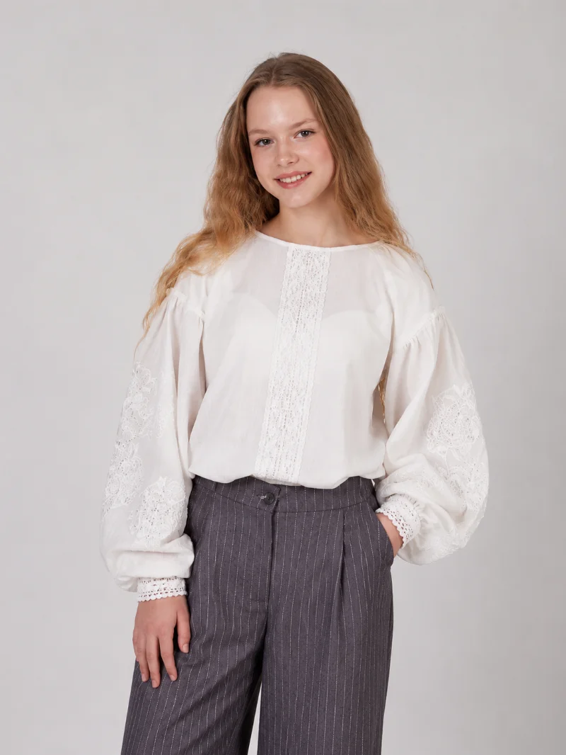 Embroidered Vyshyvanka Shirt 5517-2