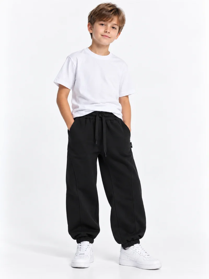 Insulated Black Joggers 2350 JakPani
