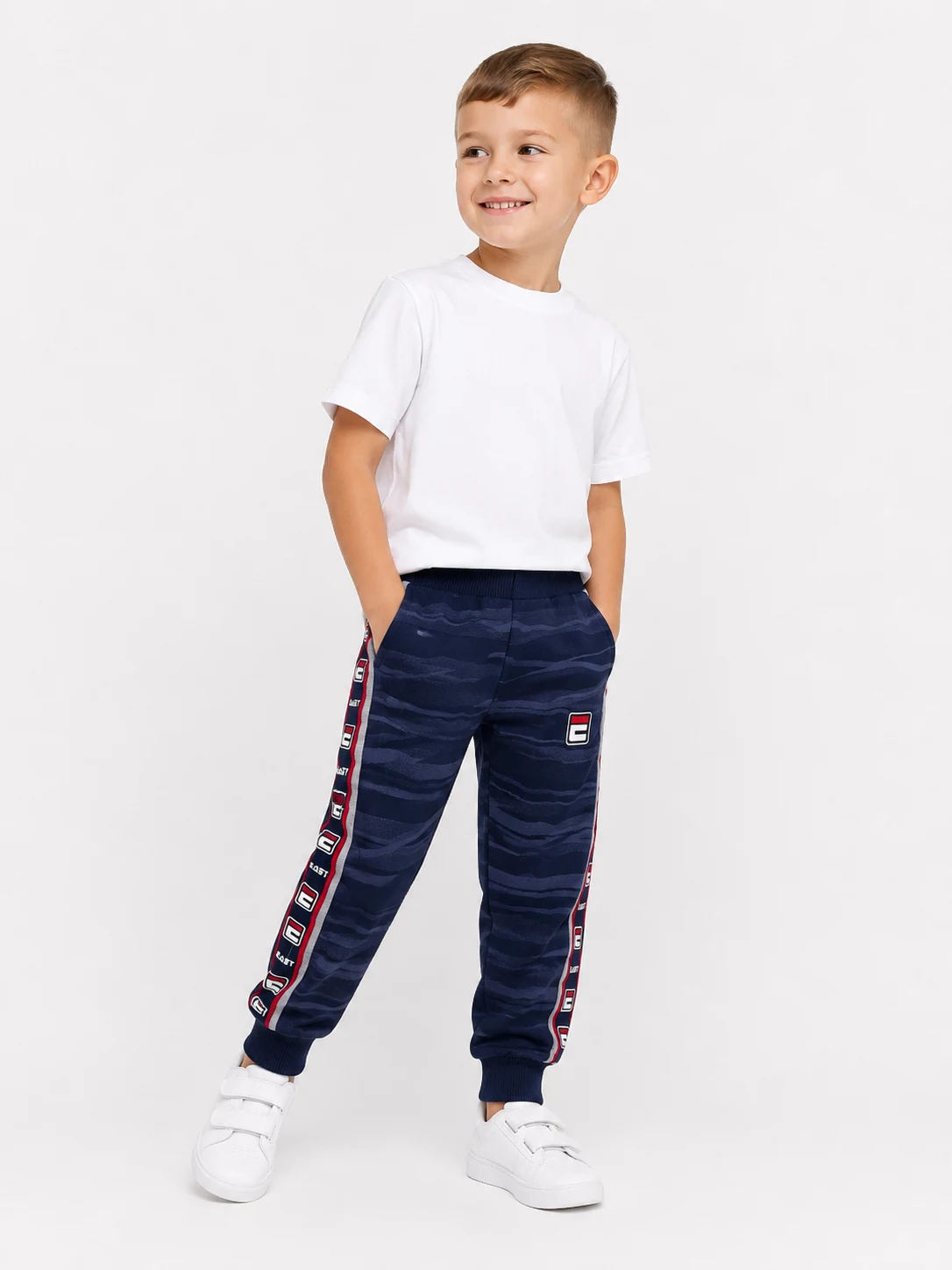 Boys' sweatpants 5755 blue with red, S&D Kids, Hungary