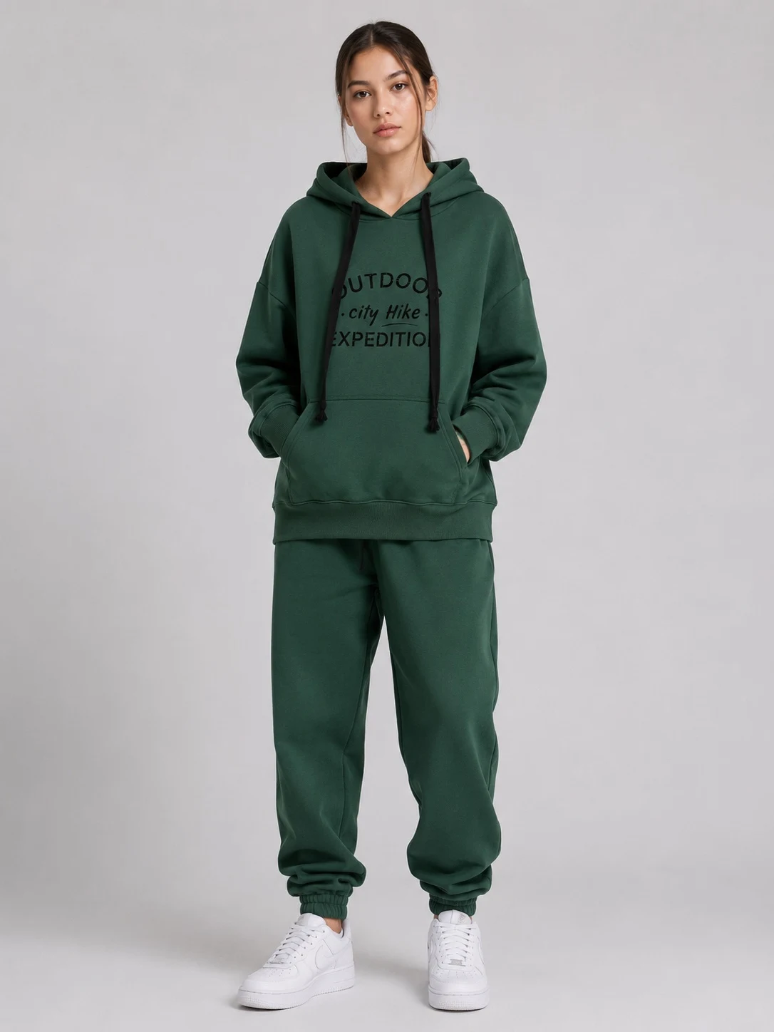 Спортивний  костюм для хлопчика зелений  1733 outdoor JakPani